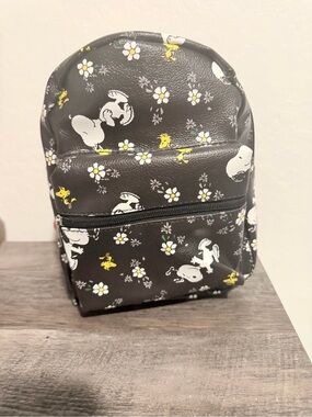 Peanuts Black Mini Backpack with White Snoopy & Yellow Woodstock Print